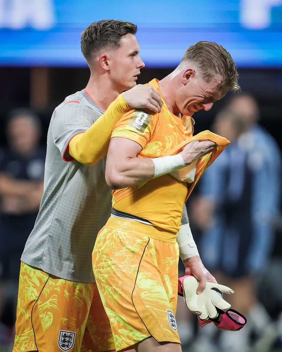Khán giả dậy sóng lý do Anh thua đau trước Messi và Argentina Khán giả dậy sóng lý do Anh thua đau trước Messi và Argentina