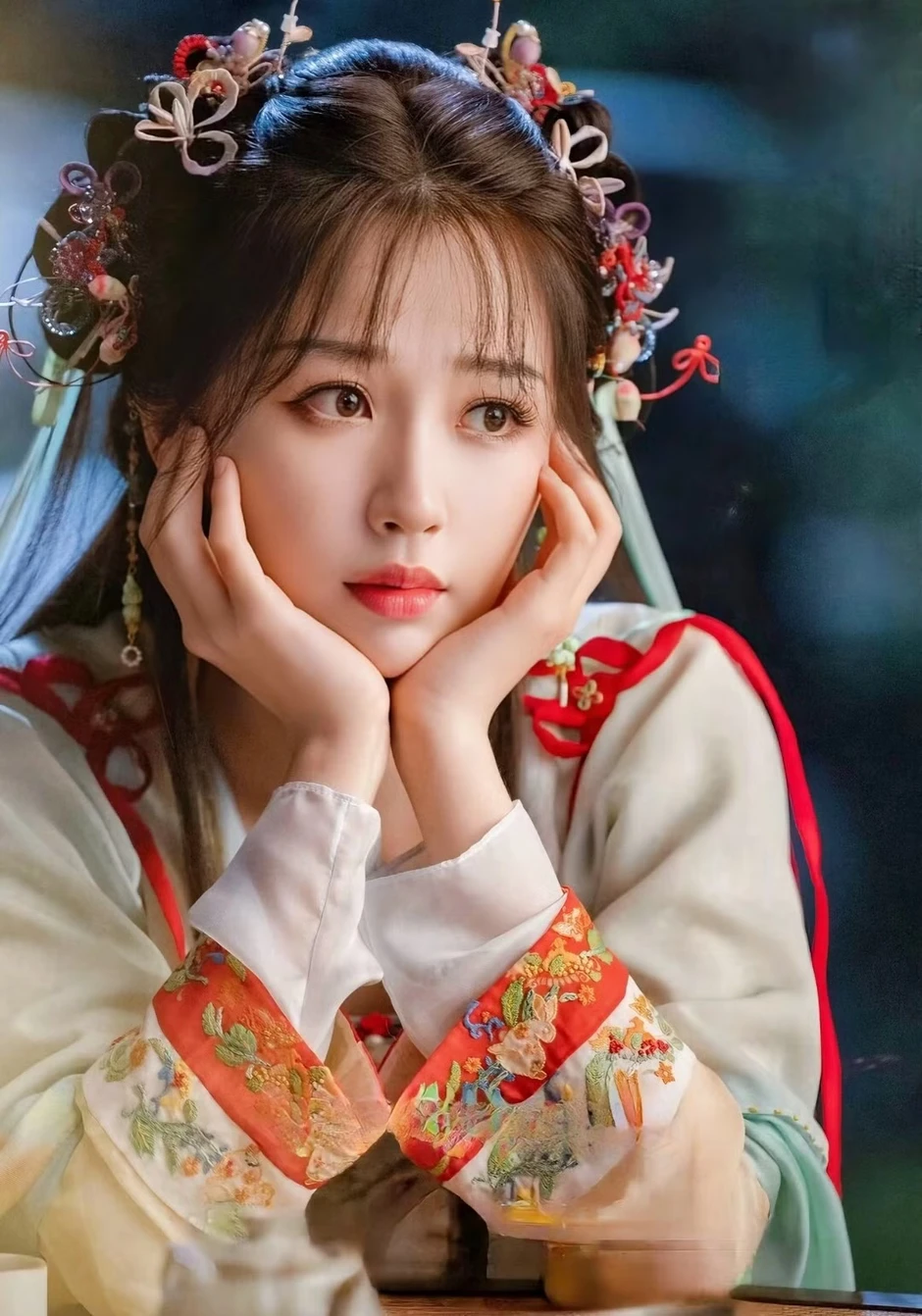 Ngu Thư Hân nổi giận