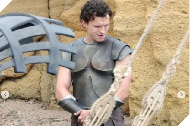 Sao Nam Tom Holland Tưởng Christopher Nolan Không Hài Lòng Với Diễn Xuất Của Anh Trong Ngày Đầu Tiên Sao Nam Tom Holland Tưởng Christopher Nolan Không Hài Lòng Với Diễn Xuất Của Anh Trong Ngày Đầu Tiên