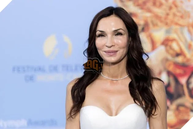 Sao Nữ Famke Janssen Ủng Hộ Đạo Diễn Backrooms Cầm Trịch Phim X-Men