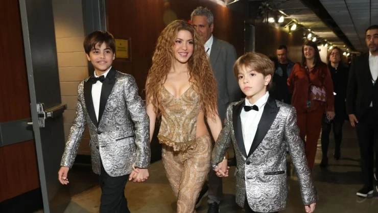 Shakira nhắc đến mối duyên với tình cũ Pique Shakira nhắc đến mối duyên với tình cũ Pique