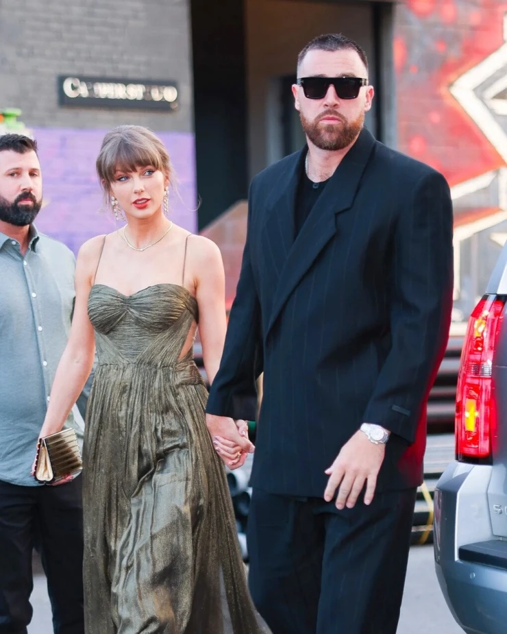 Thị trưởng New York xác nhận Taylor Swift tự chi trả an ninh đám cưới Thị trưởng New York xác nhận Taylor Swift tự chi trả an ninh đám cưới