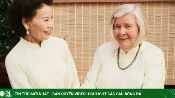 Ảnh sao 11/7: Mẹ Hồ Ngọc Hà mừng sinh nhật bà thông gia kenhtingame com thumb anh sao 11 7 me ho ngoc ha mung sinh nhat ba thong gia 52181783760488254 940w