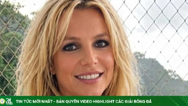 Công chúa nhạc pop Britney Spears mất kiểm soát kenhtingame com thumb cong chua nhac pop britney spears mat kiem soat 596d1783818364679 940w