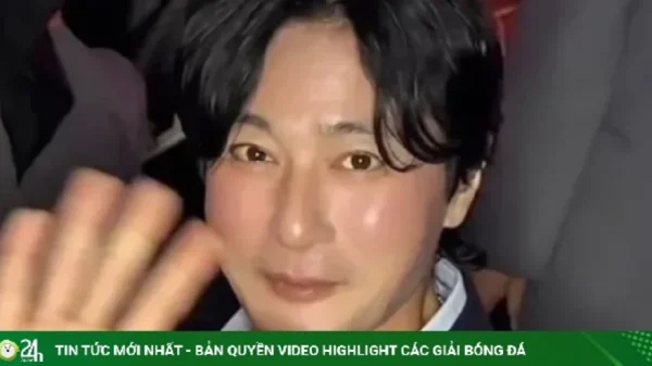 Không nhận ra Jang Dong Gun ở tuổi 54 kenhtingame com thumb khong nhan ra jang dong gun o tuoi 54 2cef1783271138350 940w