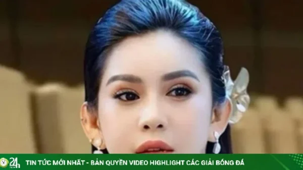 Nghệ sĩ Bình Tinh cầu cứu công an vì bị xúc phạm, vu khống trên mạng kenhtingame com thumb nghe si binh tinh cau cuu cong an vi bi xuc pham vu khong tren mang 75871784743529758 940w