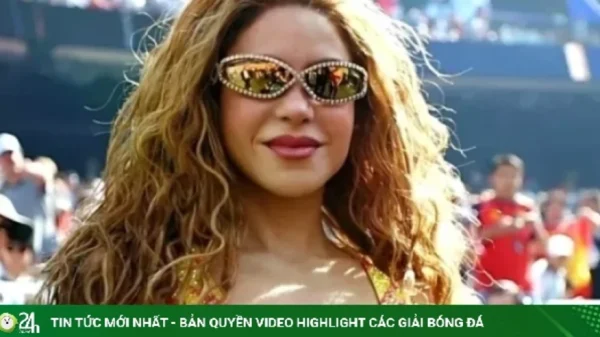 Shakira áp sát kỷ lục kenhtingame com thumb shakira ap sat ky luc f6091785237734182 940w