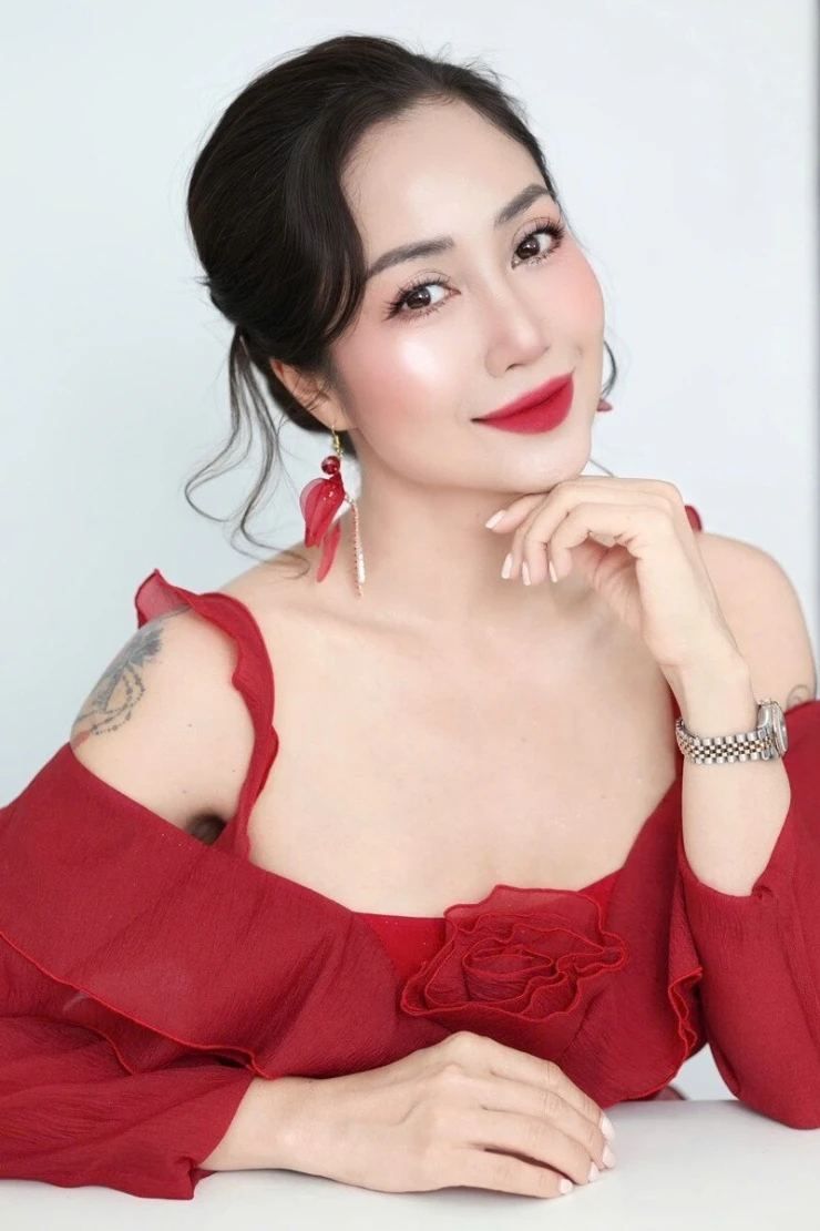 4 nghệ sĩ Việt cùng tên Thanh Vân: Người là NSND, người lấy chồng kém 11 tuổi 4 nghệ sĩ Việt cùng tên Thanh Vân: Người là NSND, người lấy chồng kém 11 tuổi