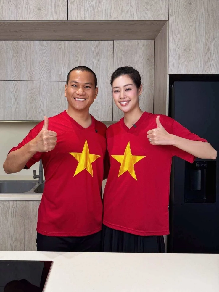 Ảnh sao 23/8: Thu Trang lấy lại nhan sắc sau tai nạn Ảnh sao 23/8: Thu Trang lấy lại nhan sắc sau tai nạn