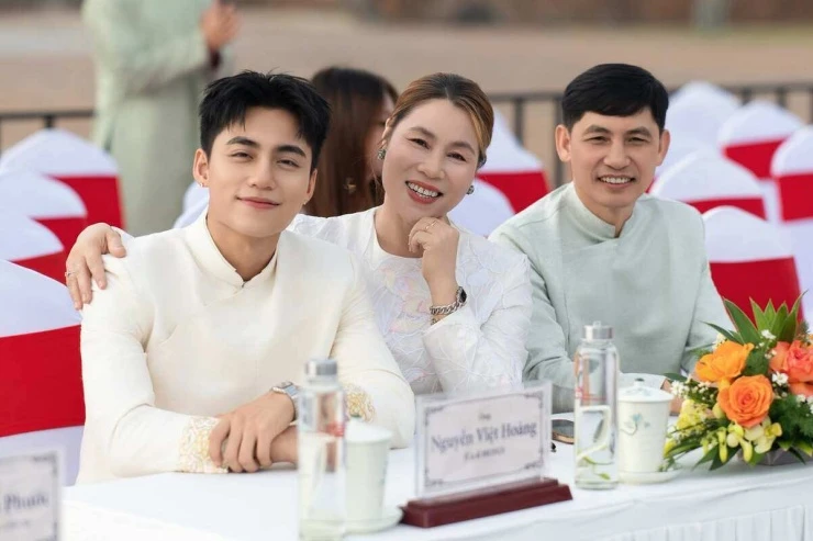 Ảnh sao 30/8: Giáng My khoe ảnh thời trẻ Ảnh sao 30/8: Giáng My khoe ảnh thời trẻ
