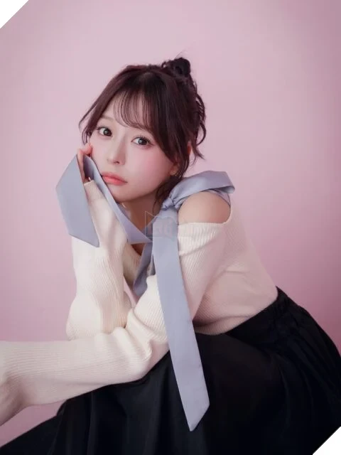 Bị phát hiện tay trong tay hẹn hò, cựu thần tượng =LOVE Saito Nagisa bị khui chuyện tình cảm cùng nam thần bóng chày Urata Shunsuke