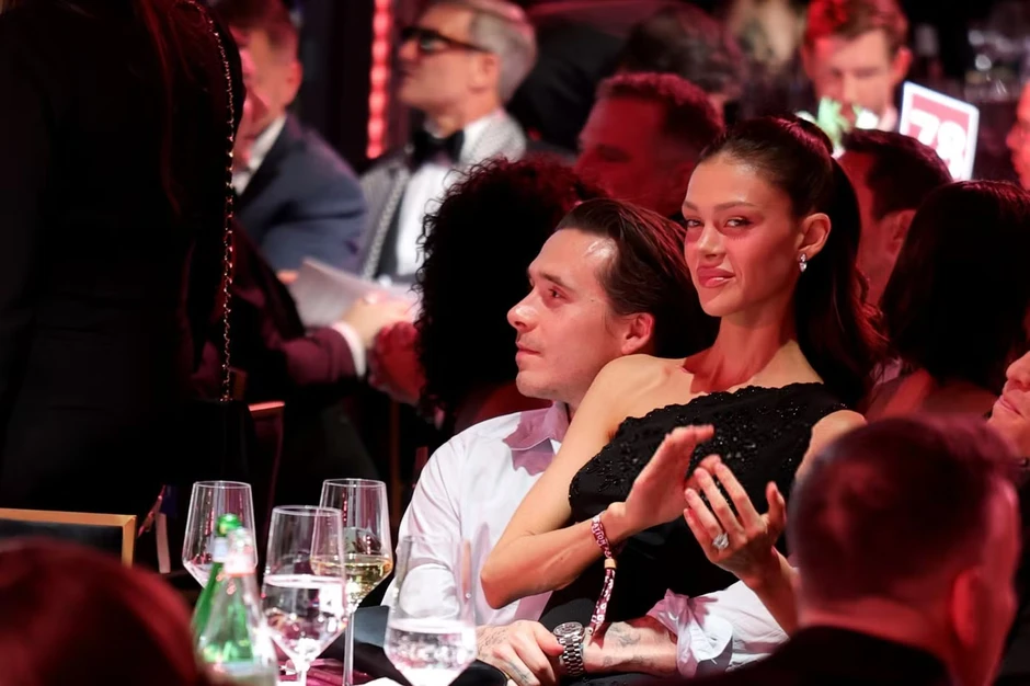 Brooklyn đoạn tuyệt nhà Beckham Brooklyn đoạn tuyệt nhà Beckham