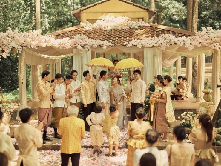 Cô dâu Phương Mỹ Chi tri ân mối lương duyên đặc biệt sau đám cưới Khmer