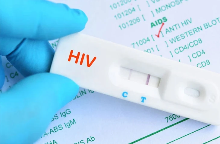 Cô gái 22 tuổi phát hiện HIV khi khám tiền hôn nhân: Con đường lây nhiễm khiến nhiều người bất ngờ