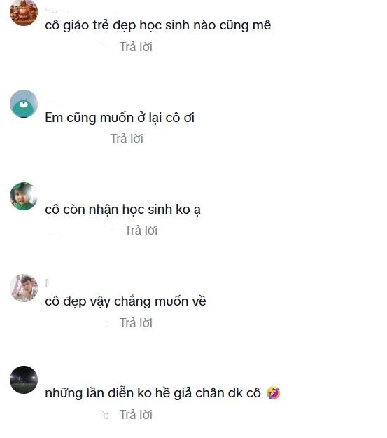 Cô giáo Duyên nhận được nhiều lời khen từ cộng đồng mạng Cô giáo Duyên nhận được nhiều lời khen từ cộng đồng mạng