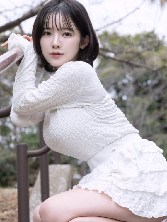 Jun Amaki khoe ảnh cưới và chồng là tay đua xe đạp Yuki Sasaki
