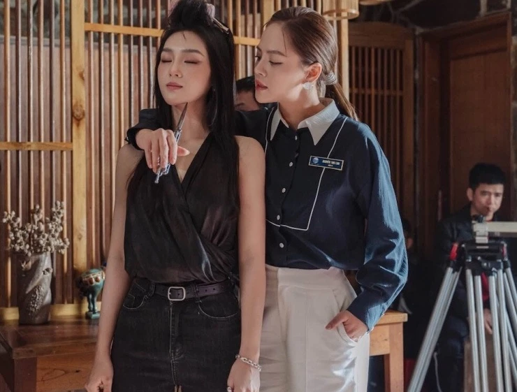 Hình ảnh không phát sóng trong phim cảnh sát hình sự Lửa trắng Hình ảnh không phát sóng trong phim cảnh sát hình sự Lửa trắng