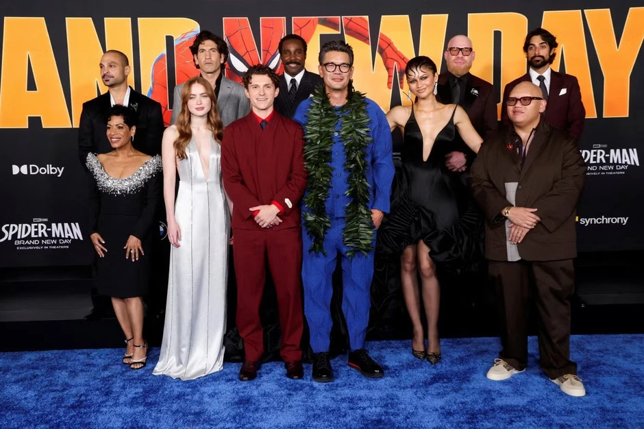 Hollywood ẵm trọn 3 tỷ USD Hollywood ẵm trọn 3 tỷ USD