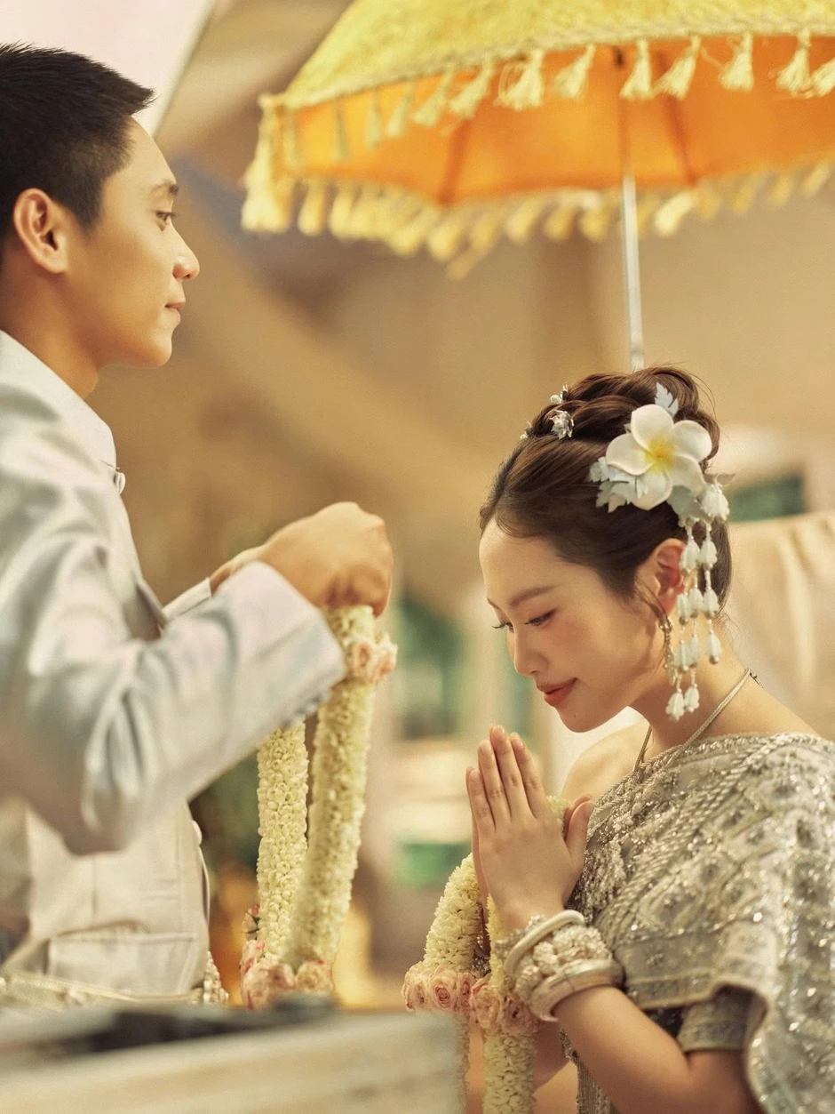 Hơn một triệu người xem đám cưới Phương Mỹ Chi Hơn một triệu người xem đám cưới Phương Mỹ Chi