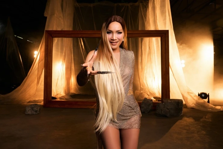 Hồng Ngọc chăm chút tổ ấm tại Mỹ