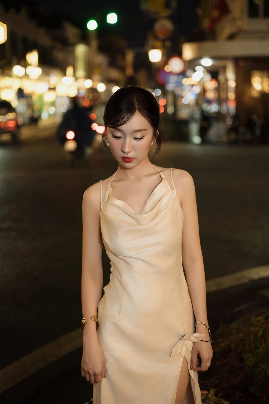 Hot girl A50 Thu Quỳnh đình đám năm ngoái, nay nhan sắc thăng hạng khiến dân mạng ngỡ ngàng Hot girl A50 Thu Quỳnh đình đám năm ngoái, nay nhan sắc thăng hạng khiến dân mạng ngỡ ngàng