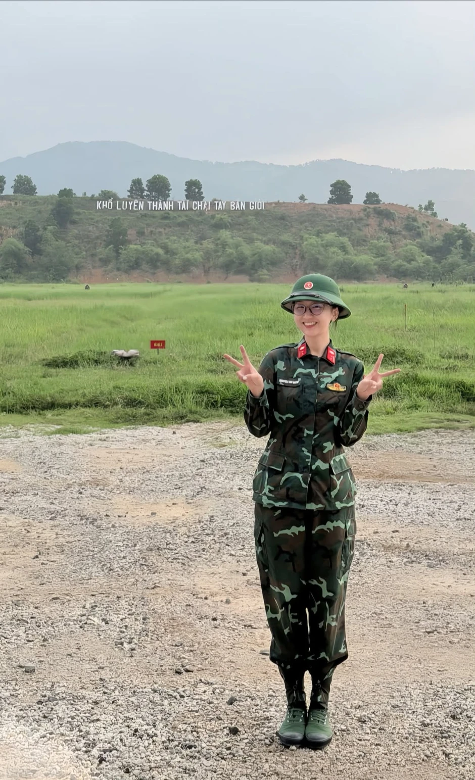 Hot girl A50 Thu Quỳnh đình đám năm ngoái, nay nhan sắc thăng hạng khiến dân mạng ngỡ ngàng Hot girl A50 Thu Quỳnh đình đám năm ngoái, nay nhan sắc thăng hạng khiến dân mạng ngỡ ngàng