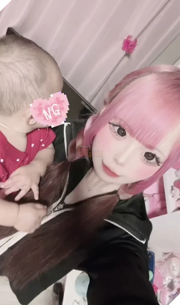 Khi đời thực như bước ra từ Anime: Nữ idol 18 tuổi Hoshino Yura xác nhận làm mẹ đơn thân trước khi gia nhập nhóm nhạc Khi đời thực như bước ra từ Anime: Nữ idol 18 tuổi Hoshino Yura xác nhận làm mẹ đơn thân trước khi gia nhập nhóm nhạc