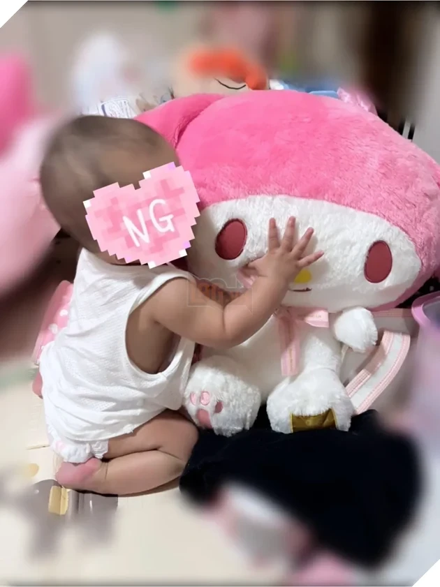 Khi đời thực như bước ra từ Anime: Nữ idol 18 tuổi Hoshino Yura xác nhận làm mẹ đơn thân trước khi gia nhập nhóm nhạc Khi đời thực như bước ra từ Anime: Nữ idol 18 tuổi Hoshino Yura xác nhận làm mẹ đơn thân trước khi gia nhập nhóm nhạc