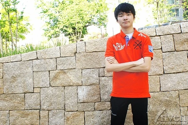 LMHT Cổ Điển: 2 bảng ngọc "cũ nhưng vàng" từng giúp Faker thống trị rank đơn LMHT Cổ Điển: 2 bảng ngọc "cũ nhưng vàng" từng giúp Faker thống trị rank đơn