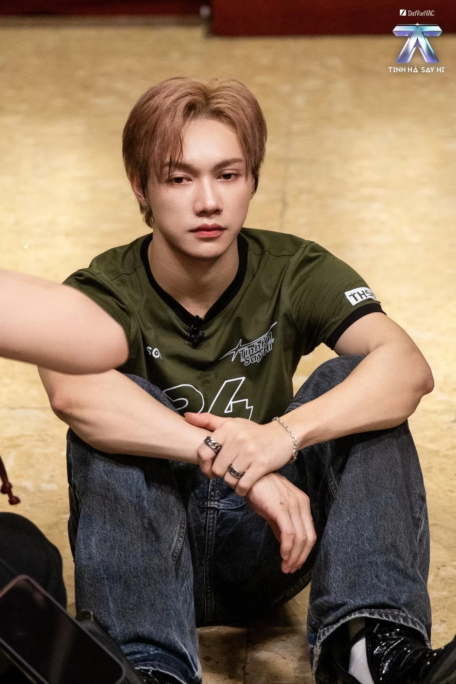 Luật chơi mới khiến 24 nghệ sĩ sửng sốt Luật chơi mới khiến 24 nghệ sĩ sửng sốt