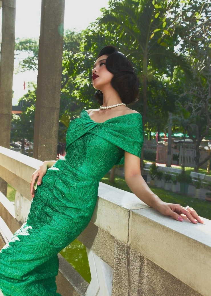 Mỹ nhân quê Tuyên Quang vào vai cô giáo xinh đẹp trong Mùa hè năm ấy gây chú ý