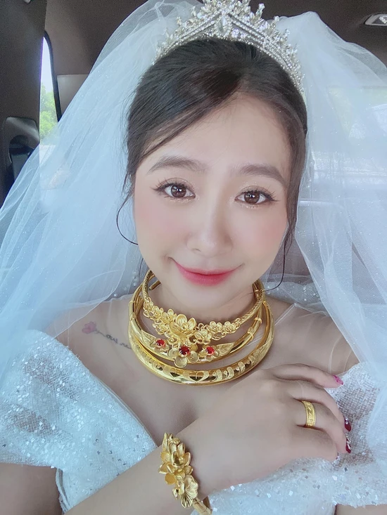 Milona lên tiếng về cú phốt mất nghề và góc khuất nghề streamer