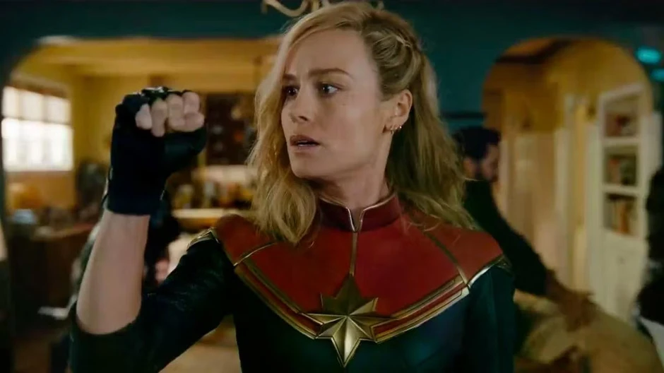 Một mình Người Nhện cứu Hollywood