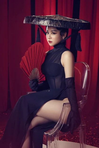 Không kém Trâm Anh, hot girl World Cup Nhã Tiên cũng 'ở ẩn' giữa bão dư luận Không kém Trâm Anh, hot girl World Cup Nhã Tiên cũng 'ở ẩn' giữa bão dư luận