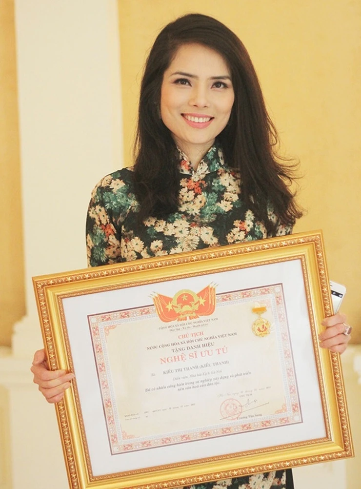 NSƯT Kiều Thanh: Từ “Bông hồng gai” rực rỡ trên sân khấu đến cú ngã vì ma túy