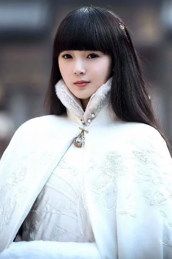 Nữ diễn viên được giải cứu sau 10 năm