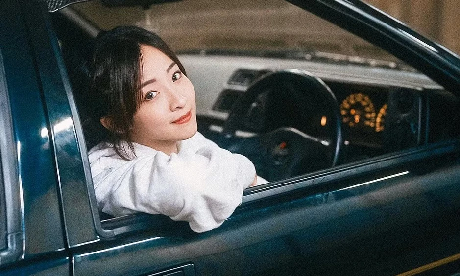 Nữ diễn viên từng đóng 50 bộ phim, nhưng giờ chạy grab