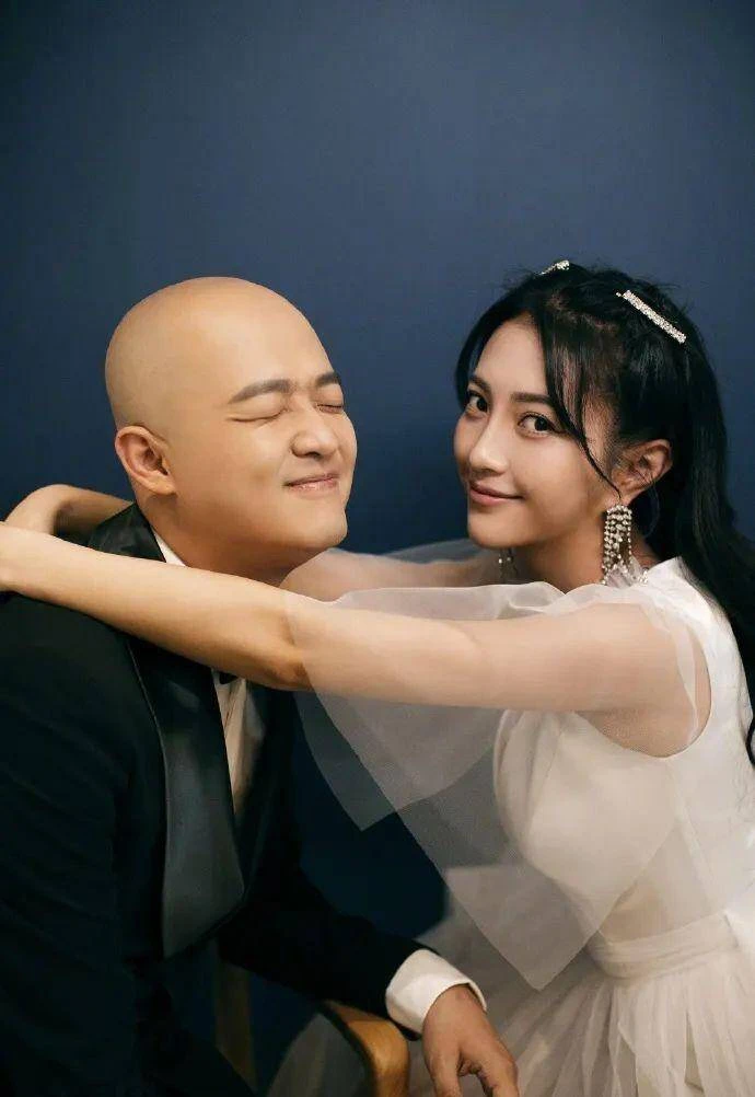 Tài tử xấu trai bị tố vào khách sạn cùng hot girl Tài tử xấu trai bị tố vào khách sạn cùng hot girl