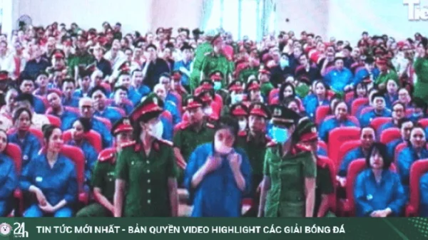 [VIDEO] Khai báo của Ca sĩ Chi Dân, Cô tiên từ thiện trước tòa kenhtingame com thumb video khai bao cua ca si chi dan co tien tu thien truoc toa cf861786960694313 940w