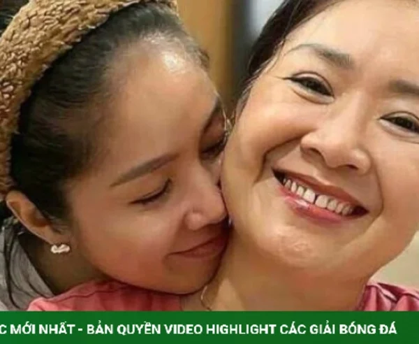Ảnh sao 28/8: Lê Phương bày tỏ tình yêu với mẹ dịp lễ Vu Lan kenhtingame com thumb anh sao 28 8 le phuong bay to tinh yeu voi me dip le vu lan 61831787884295572 940w
