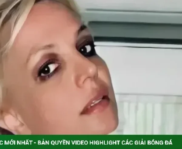 Britney Spears bất ổn kenhtingame com thumb britney spears bat on d9ac1786287747914 940w