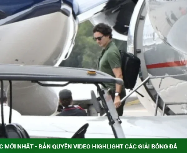 Cựu Thủ tướng Canada và bạn gái ca sĩ kém 13 tuổi đi du lịch bằng máy bay riêng kenhtingame com thumb cuu thu tuong canada va ban gai ca si kem 13 tuoi di du lich bang may bay rieng 818b1786785764948 940w