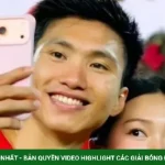 Dàn cầu thủ tuyển Việt Nam hôn vợ, khoe cúp gây bão mạng kenhtingame com thumb dan cau thu tuyen viet nam hon vo khoe cup gay bao mang 03f81787808451044 940w