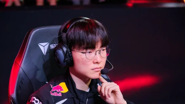Faker tái phát chấn thương cánh tay, người hâm mộ LMHT không khỏi lo lắng kenhtingame com thumb faker tai phat chan thuong canh tay nguoi ham mo lmht khong khoi lo lang 36bf1787745252347 940w
