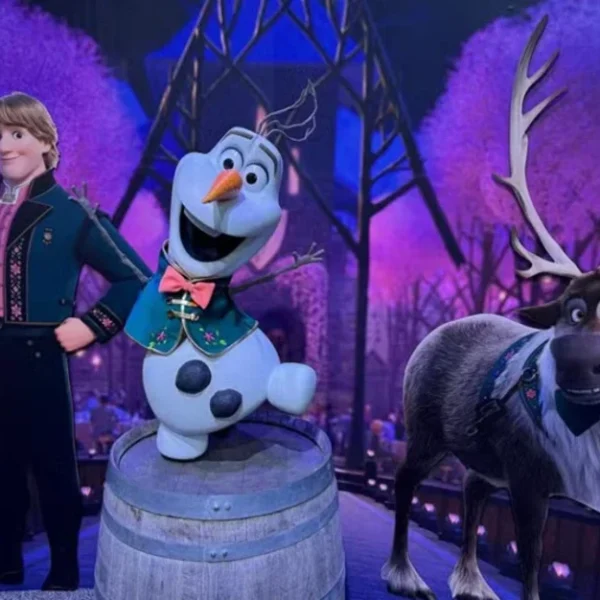 Frozen 3 Hé Lộ Đám Cưới Hoàng Gia Của Anna Và Kristoff Bị Phản Diện Mới Phá Đám kenhtingame com thumb frozen 3 he lo dam cuoi hoang gia cua anna va kristoff bi phan dien moi pha dam 6ac61787213436919 940w