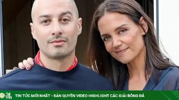 Katie Holmes và tình trẻ hé lộ kỳ nghỉ bên nhau kenhtingame com thumb katie holmes va tinh tre he lo ky nghi ben nhau 8ae61786779354315 940w