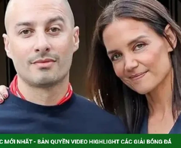 Katie Holmes và tình trẻ hé lộ kỳ nghỉ bên nhau kenhtingame com thumb katie holmes va tinh tre he lo ky nghi ben nhau 8ae61786779354315 940w