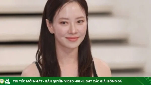 Mợ ngố Song Ji Hyo không theo kịp năng lượng hài hước của Lê Dương Bảo Lâm kenhtingame com thumb mo ngo song ji hyo khong theo kip nang luong hai huoc cua le duong bao lam be1f1787612040320 940w