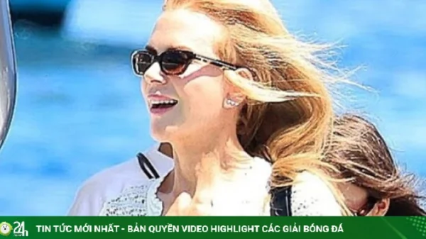 Nicole Kidman rạng rỡ giữa tin đồn hẹn hò kenhtingame com thumb nicole kidman rang ro giua tin don hen ho f11b1786352206047 940w