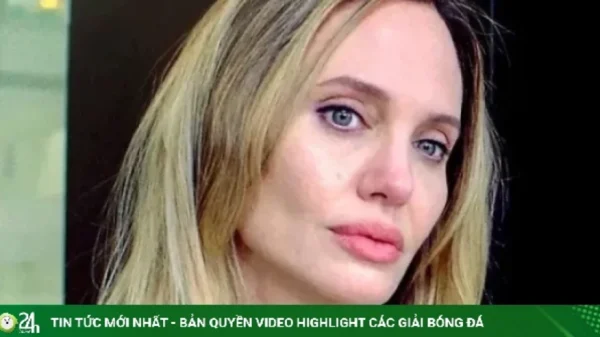 Phản ứng của Angelina Jolie về Brad Pitt kenhtingame com thumb phan ung cua angelina jolie ve brad pitt b6af1786529278211 940w